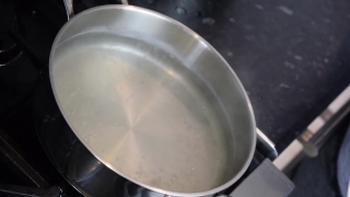 Free City Stock Video, Pan, Food, Frying Pan, Cooking Utensil, Cup