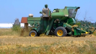 Free Footage For Commercial Use, Harvester, Farm Machine, Machine, Device, Tractor