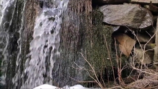 Free Thumbs Up Stock Footage, Ice, Hovel, Forest, Crystal, Rock